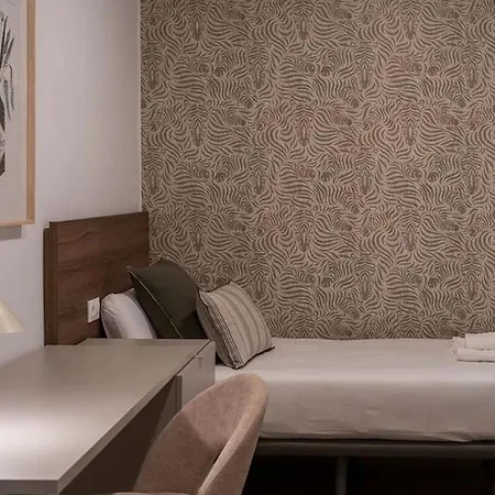 Spacious 4-Bedroom Apartment In The Center Of Prague Apartment