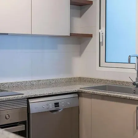 Διαμέρισμα Spacious 4-Bedroom Apartment In The Center Of Prague *